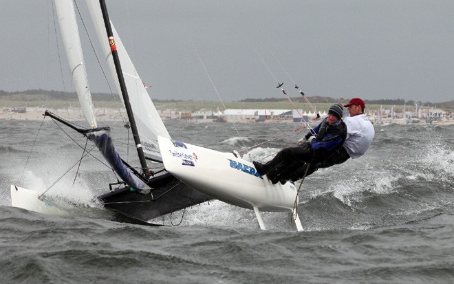 Northrop-Willett in action - Round Textel - Zwitserleven Sailing Week 2011 © Thom Touw http://www.thomtouw.com